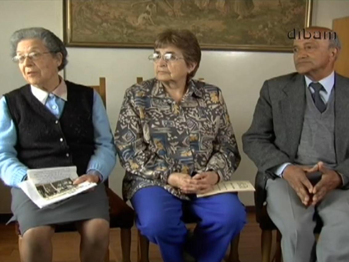 De izquierda a derecha: Elvira Navarro Cárdenas, Guillermina Miranda Bórquez y Manuel Oyarzo