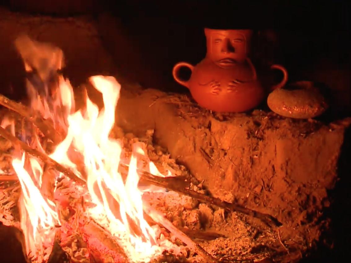 Alfarería es una expresión cultural que permite evidenciar raíces indígenas según observemos el origen de sus diseños y técnicas.