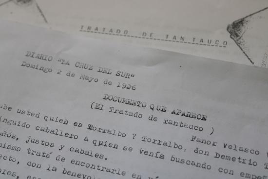 Documento facsímil del periódico La Cruz del Sur