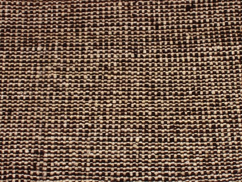 Margarita Delgado. Cubrecama con tejido punto ojo