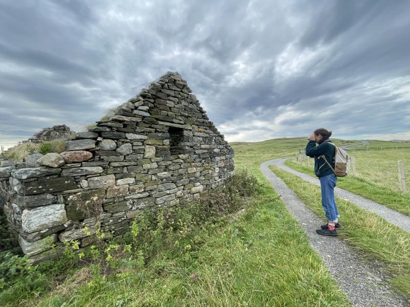 Registro de antiguas construcciones en piedra, Uist, Escocia.