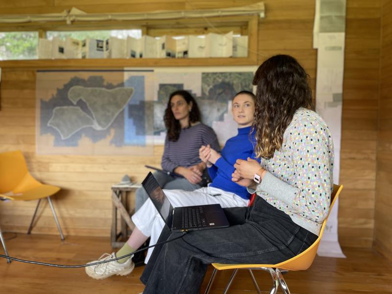 Presentación de experiencias en residencia, proyecto Insulanas, Museo de Arte Moderno, Castro