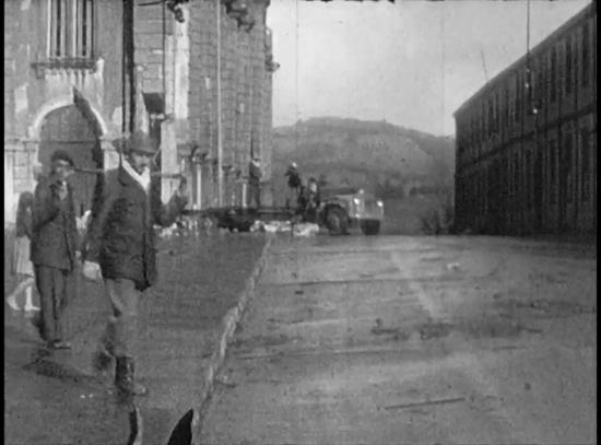 Imagen: Plaza de Ancud, extracto del video de Enrique Kirberg. Imagen: Plaza de Ancud, extracto del video de Enrique Kirberg.